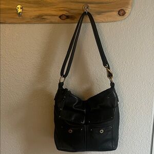 Stone Mountain Leather Black Shoulder Hobo Style Adjustable Crossbody Bag